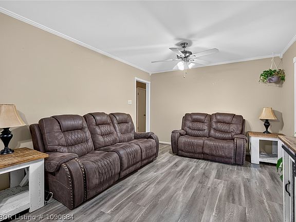 5th image of 9208 Enid St