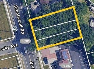 Brentwood Rd, Bay shore, NY 11706