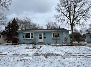 513 Wilkinson St, Chelsea, MI 48118