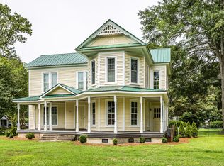 216 Forest St, Faison, NC 28341