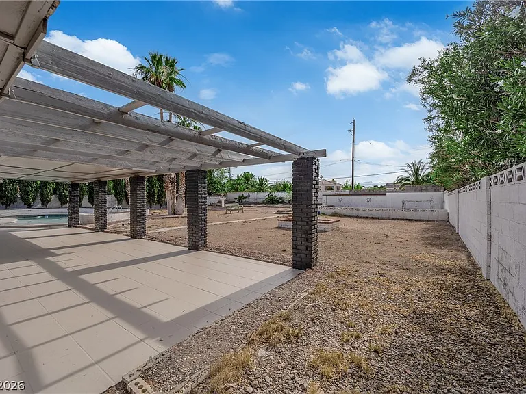 2845 Rosanna St — Photo 46