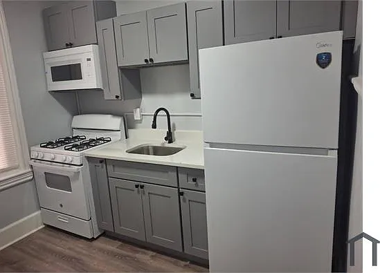 3 bed, 978 sqft, $1,500 — Photo 4