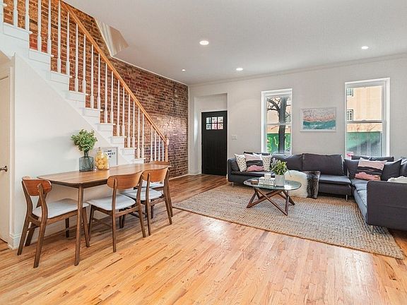 5th image of 292 Howard Ave #A