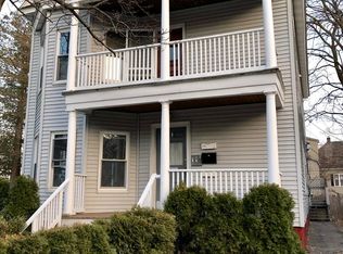 3 Ferdinand St APT 1, Worcester, MA 01603