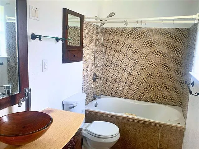 2713 W Friendship Dr — Photo 11