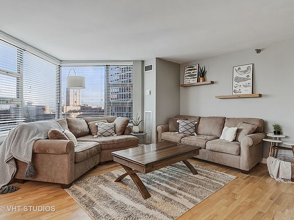 3rd image of 401 E Ontario St APT 2401