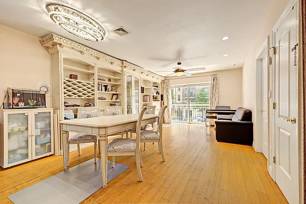 Sold by Ilite Realty Inc | media 6