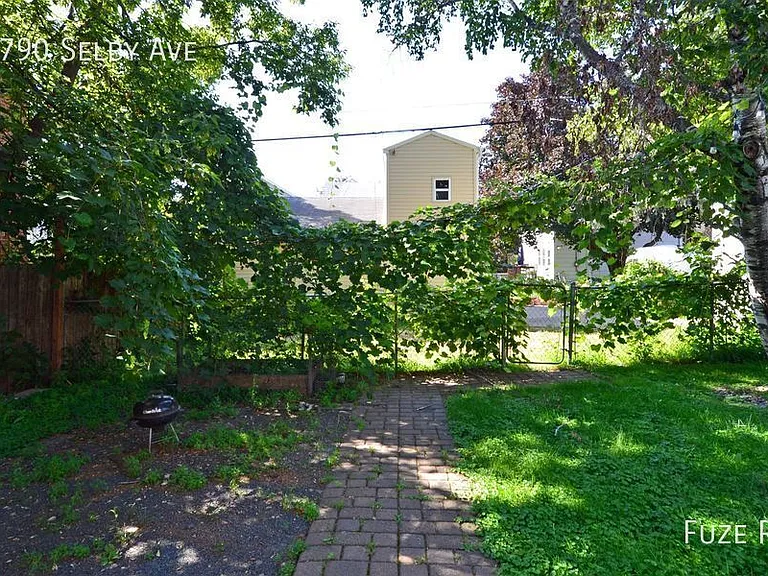 1790 Selby Ave — Photo 32