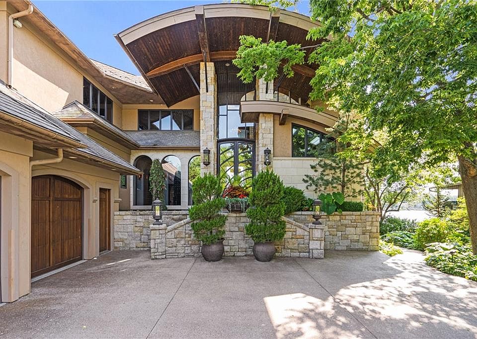 472 N Winnebago Dr, Lake Winnebago, MO 64034 MLS 2438978 Zillow