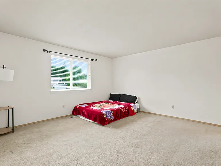 3815 184th St E — Photo 18