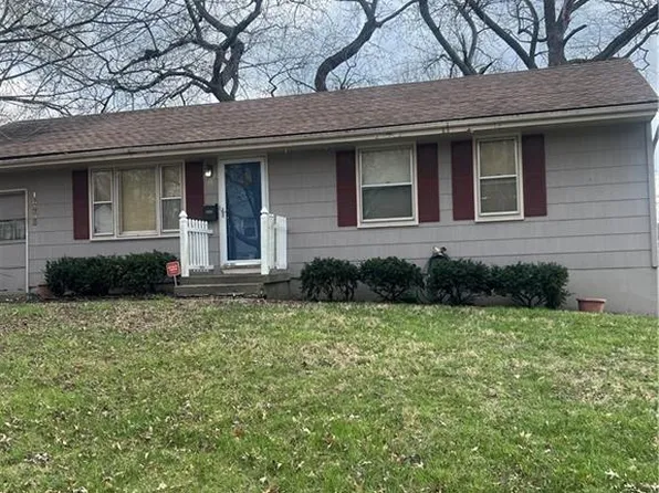 16405 E 32nd St S, Independence, MO 64055