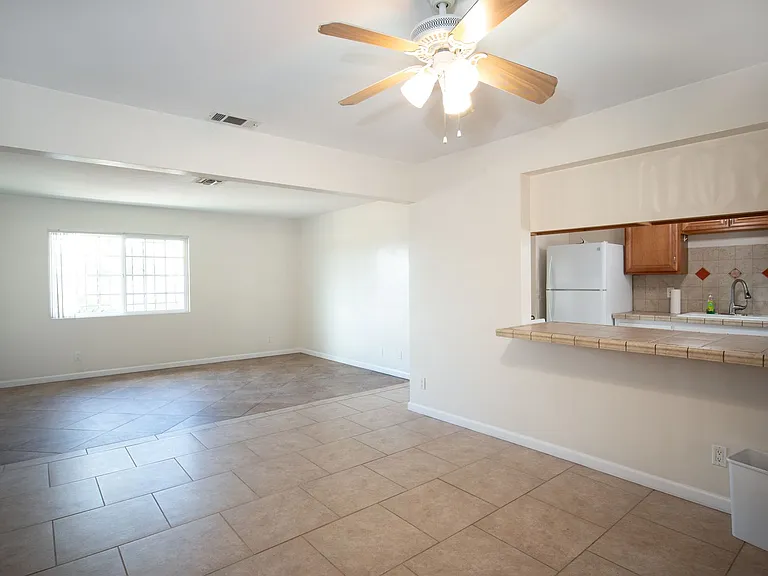 839 S 37th St — Photo 13