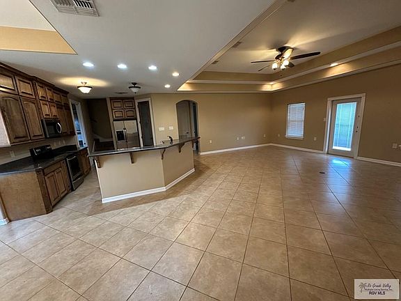 3rd image of 14717 Johnston Ln