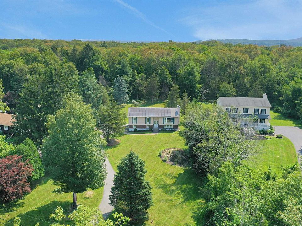 465 Rossway Rd, Pleasant Valley, NY 12569 Zillow
