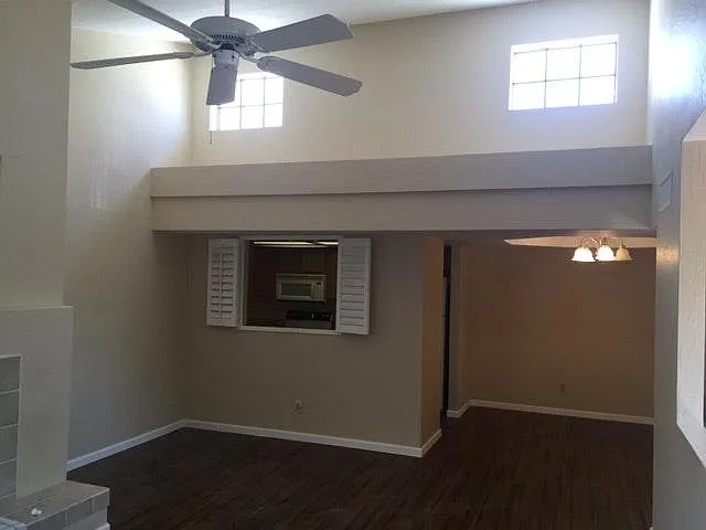 2 bed, 1325 sqft, $2,390 — Photo 1
