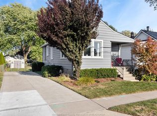 376 Lauzon Rd, Windsor, ON N8S3L9