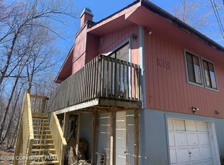 1666 Marina Dr, Tobyhanna, PA 18466