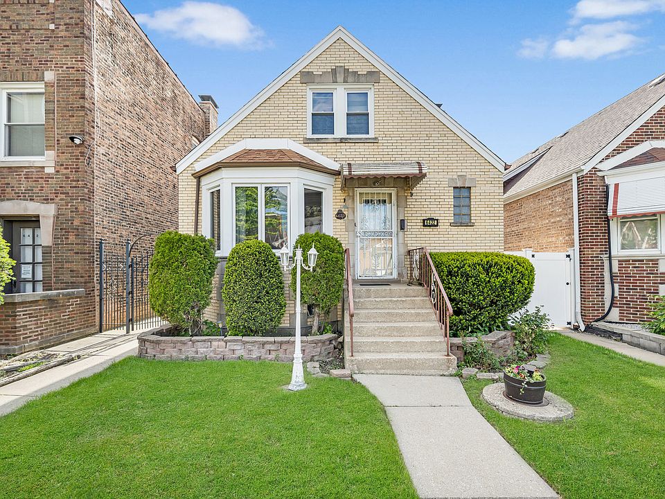 1st image of 6422 S Komensky Ave