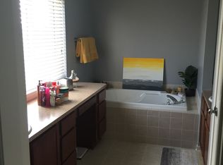 696 Glenlivet St, Howell, MI 48843