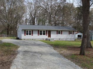 1221 Circle Dr, China Grove, NC 28023