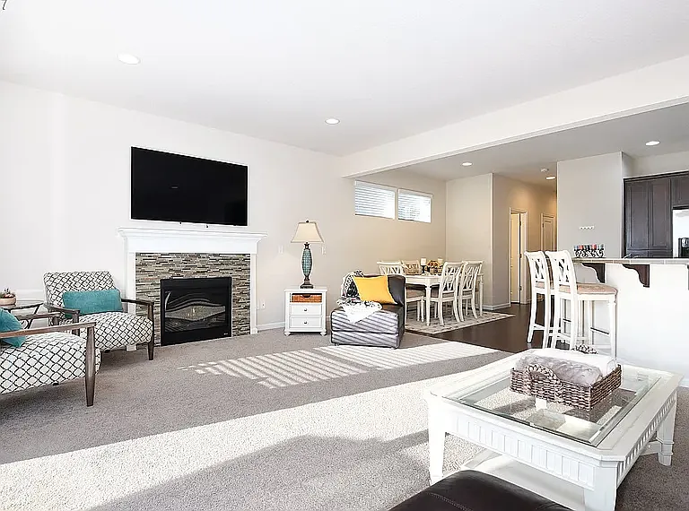 15864 SE Swift Ct — Photo 1