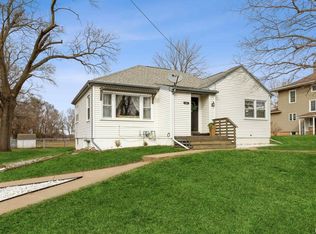 1108 W Main St, Thomson, IL 61285