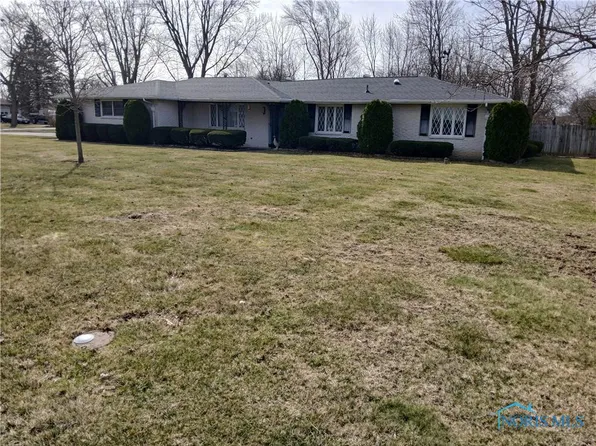 5328 Orchard Pl, Northwood, OH 43619