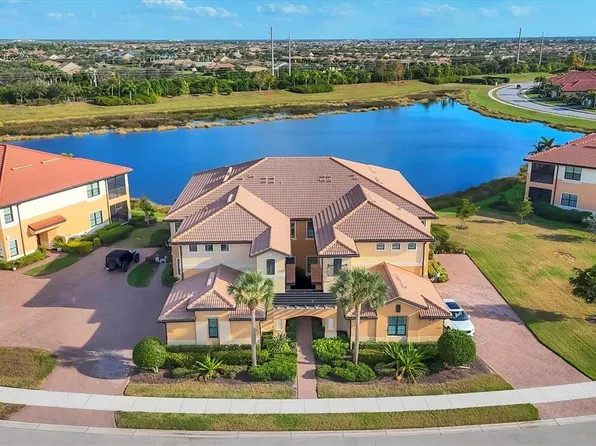 23572 Awabuki Dr #202, Venice, FL 34293