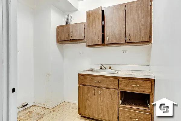 Sold by Coldwell Banker Reliable Real Estate | media 14