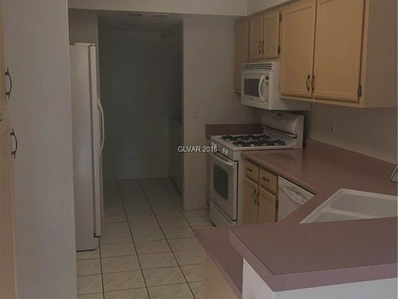 4th image of 2841 Floral Peak Dr #0