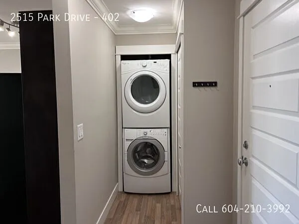 2515 Park Dr #402 — Photo 8