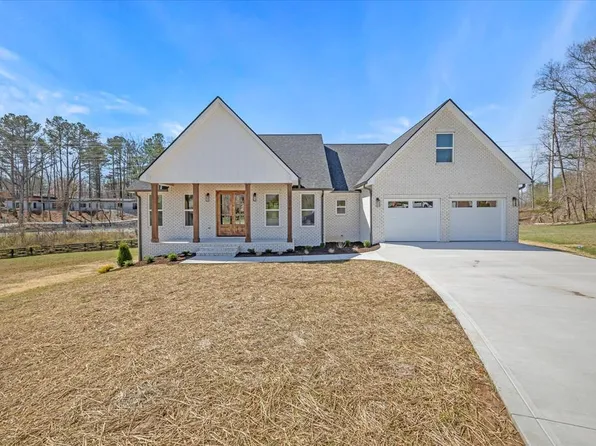 1379 Buckingham Pl, Cookeville, TN 38501