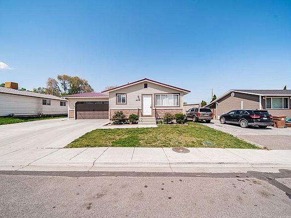 4th image of 4575 Sawtooth St