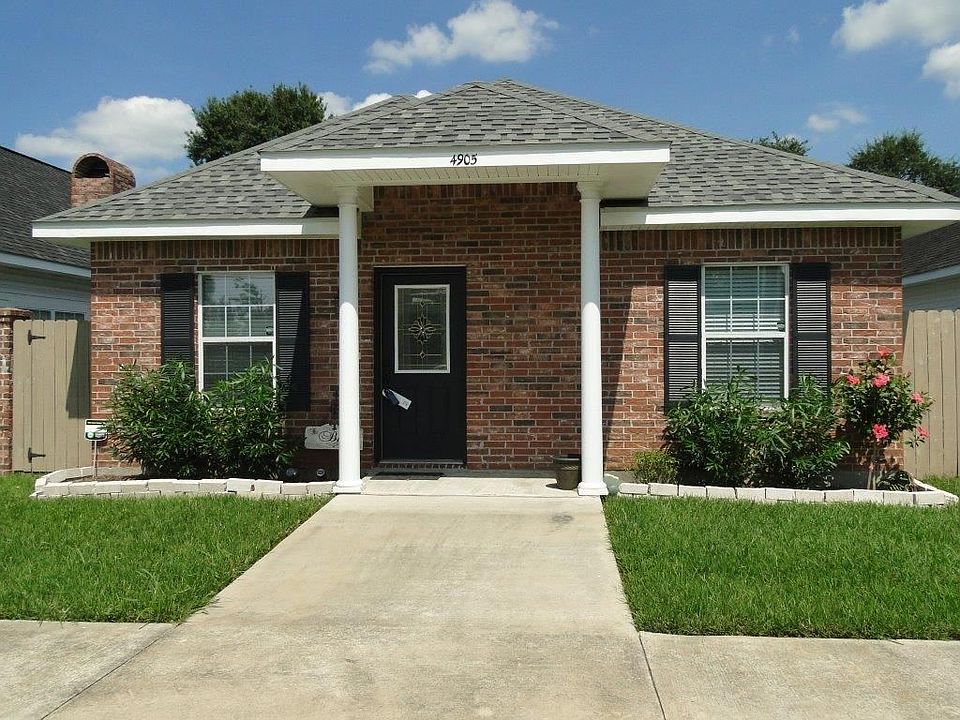 1st image of 4905 Country Club Ct #C