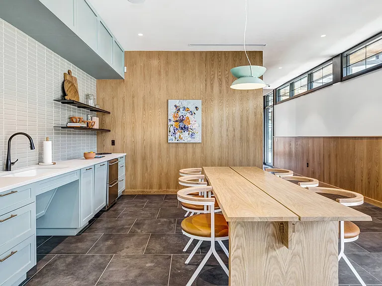 Entertaining Kitchen
