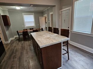 3126 Cass St, Omaha, NE 68131