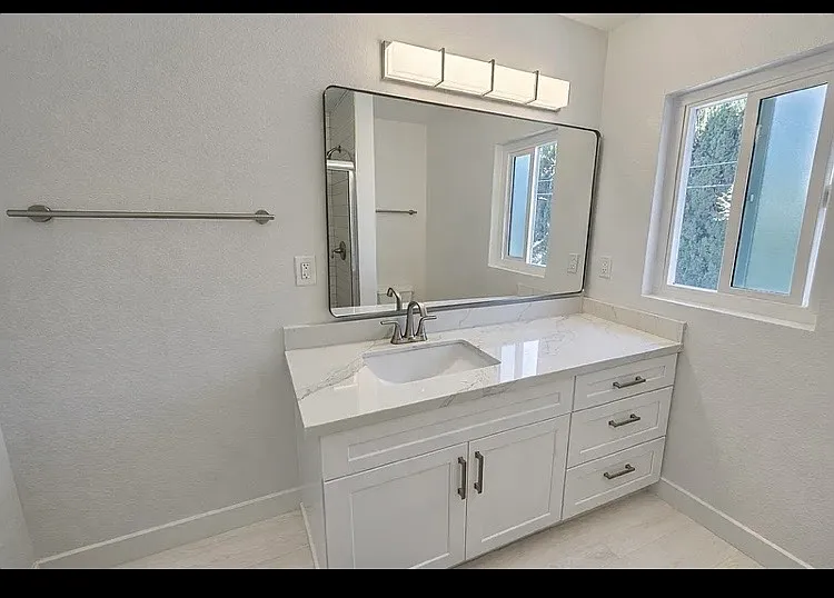9582 Maureen Dr — Photo 3