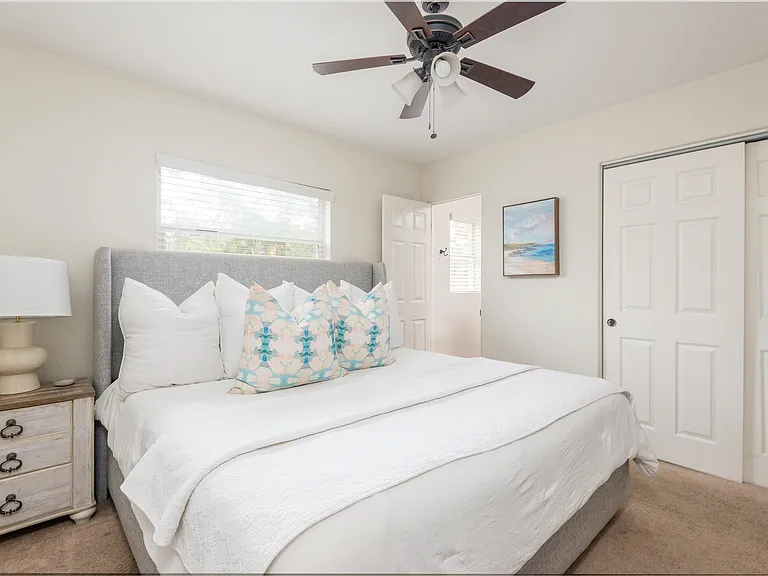 2407 S Harold Ave — Photo 12
