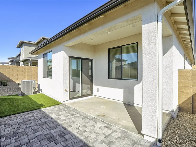 1275 Leo Ln — Photo 22