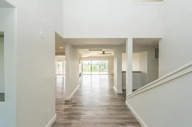 366 River Park Dr — Photo 13