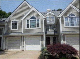 323 Overlook Dr, Occoquan, VA 22125