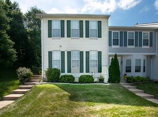 709 Ashland Ct, Newark, DE 19711