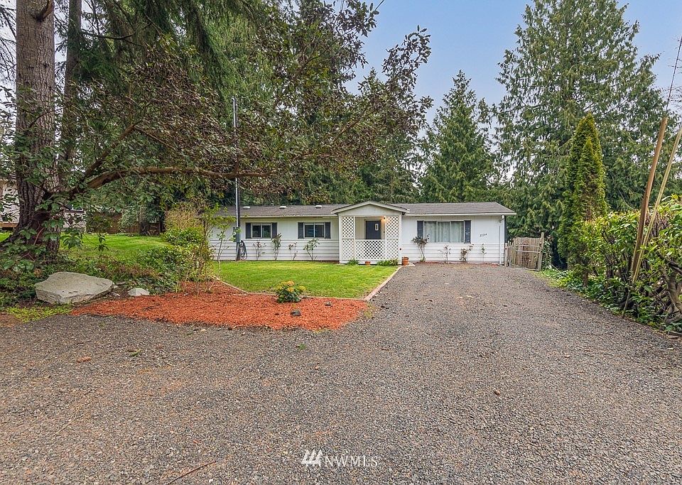 Cute Miller Bay Estates home sitting on .24 Acre