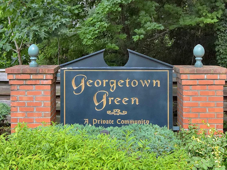 7 Georgetown Grn — Photo 46