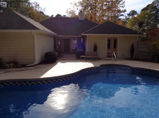 231 Wheatleigh Ln, Peachtree City, GA 30269
