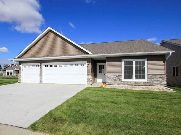 511 Southfork Cir SE, Hutchinson, MN 55350