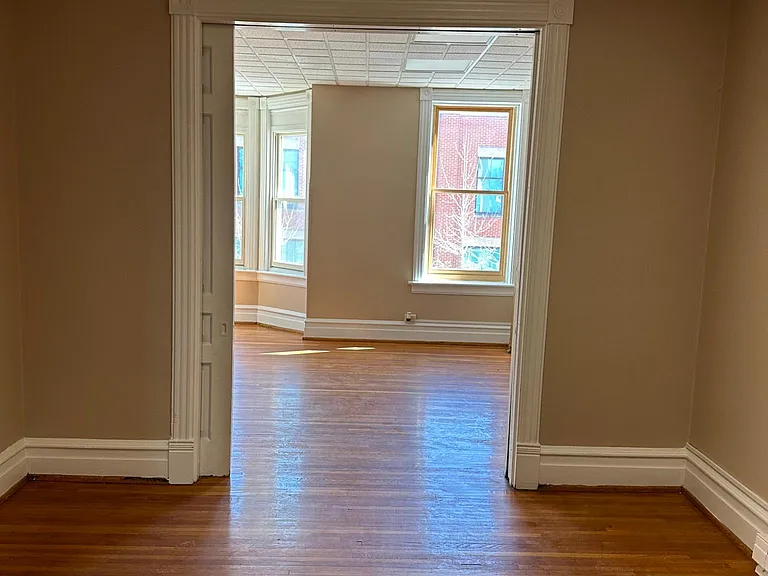 115 S Potomac St #2 — Photo 16