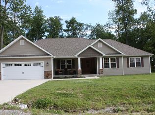 15733 Ciara Rd, Marion, IL 62959