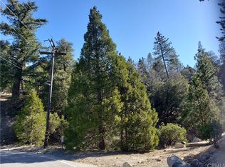 985 Brentwood Dr, Lake Arrowhead, CA 92352