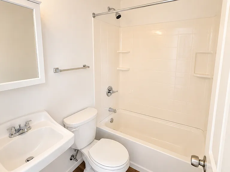 18 Beth Ln — Photo 7